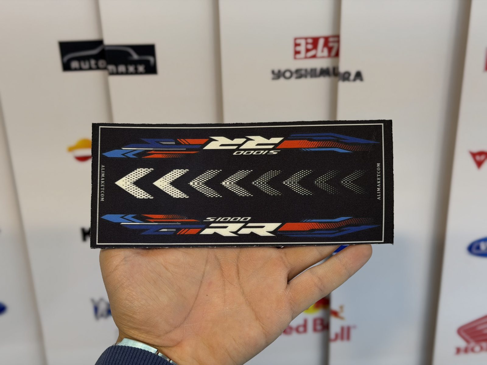 پد بی ام و S1000RR