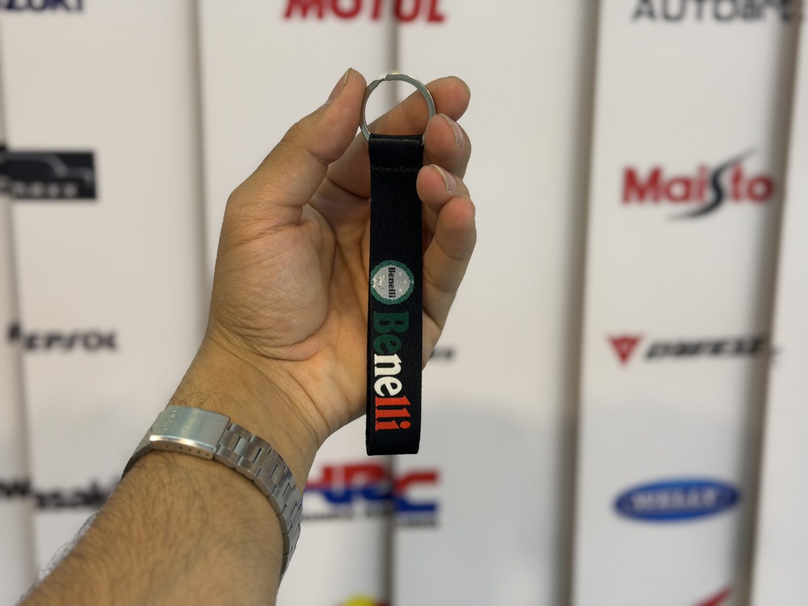 جاسوییچی Benelli مشکی