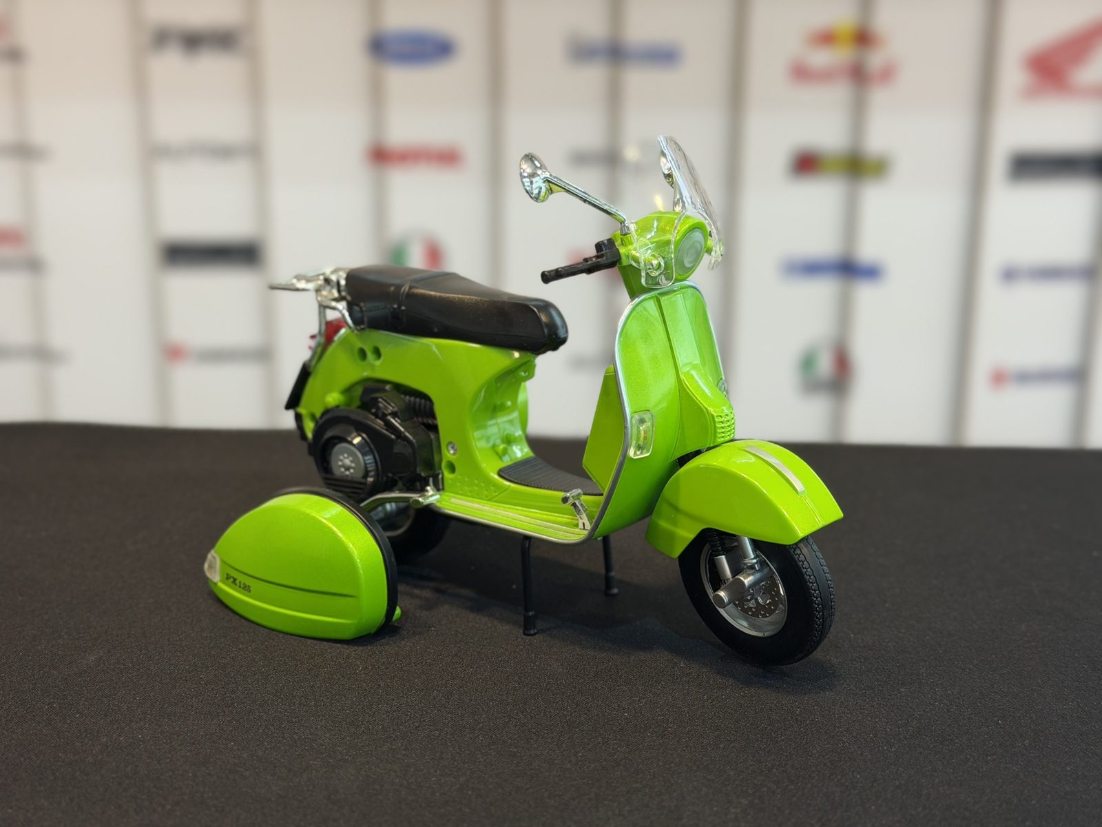 وسپا px125 سبز — تصویر 4