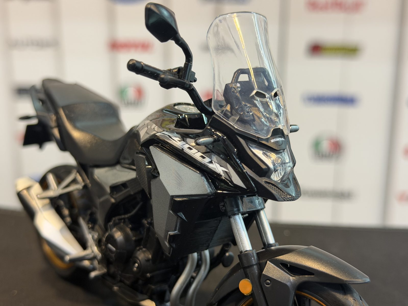 هوندا CB400X — تصویر 3