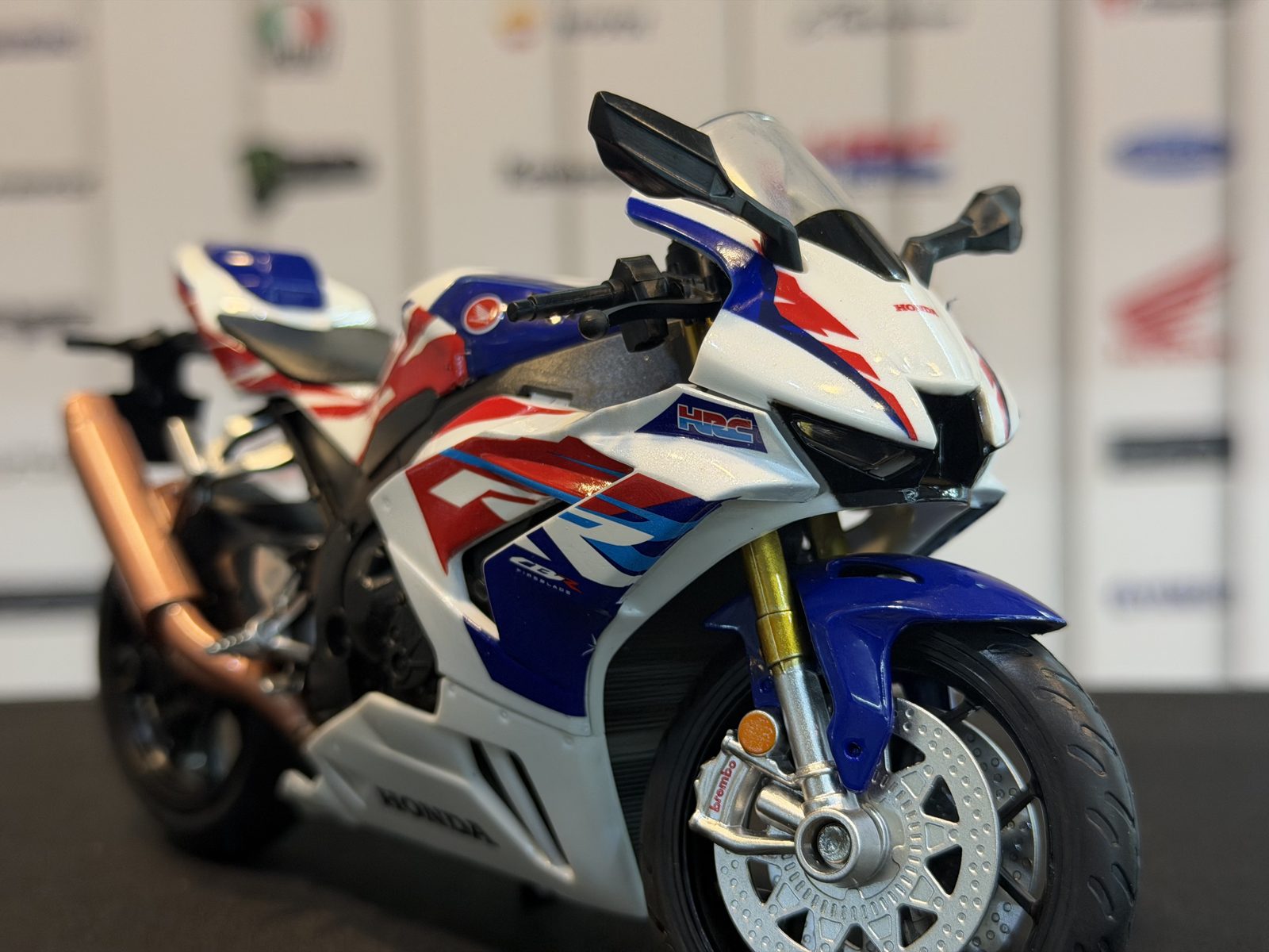هوندا CBR1000HRC — تصویر 4