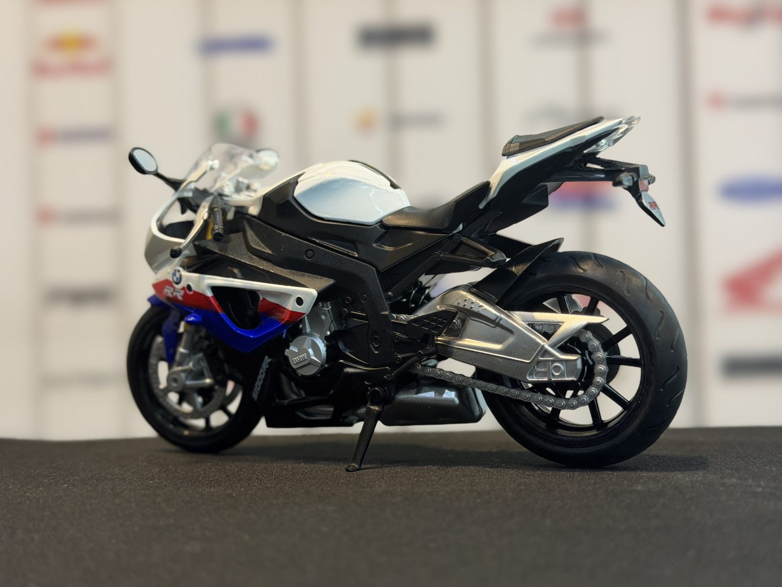 بی ام و S1000RR — تصویر 4