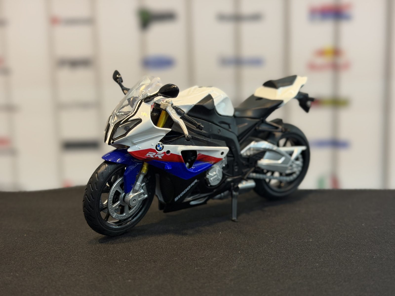 بی ام و S1000RR — تصویر 3