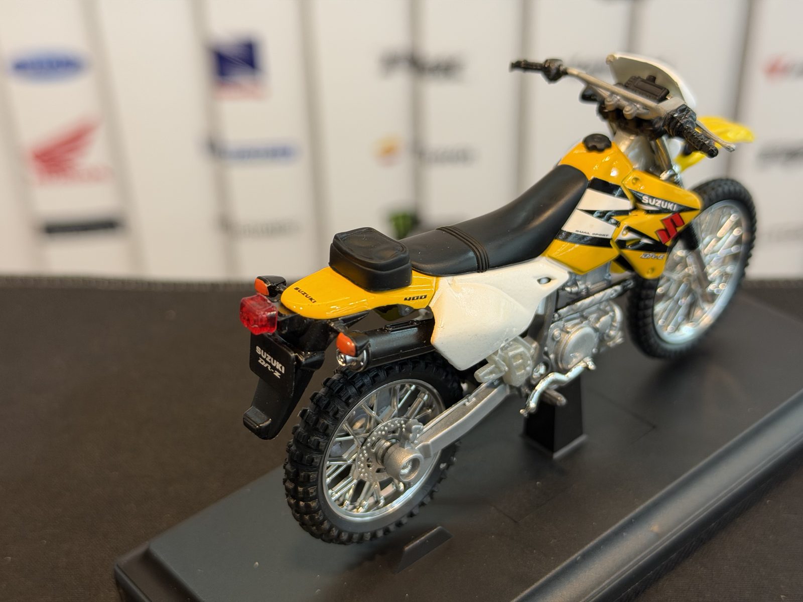 سوزوکی DRZ400 — تصویر 4