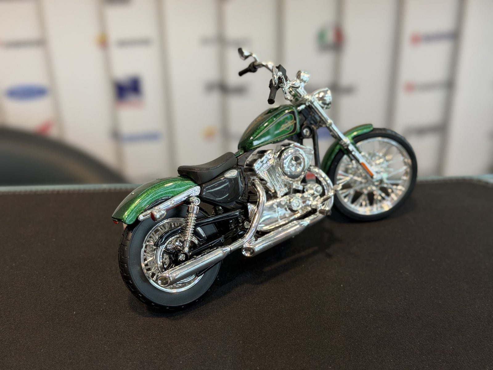 هارلی دیویدسون XL1200V 2013 — تصویر 4