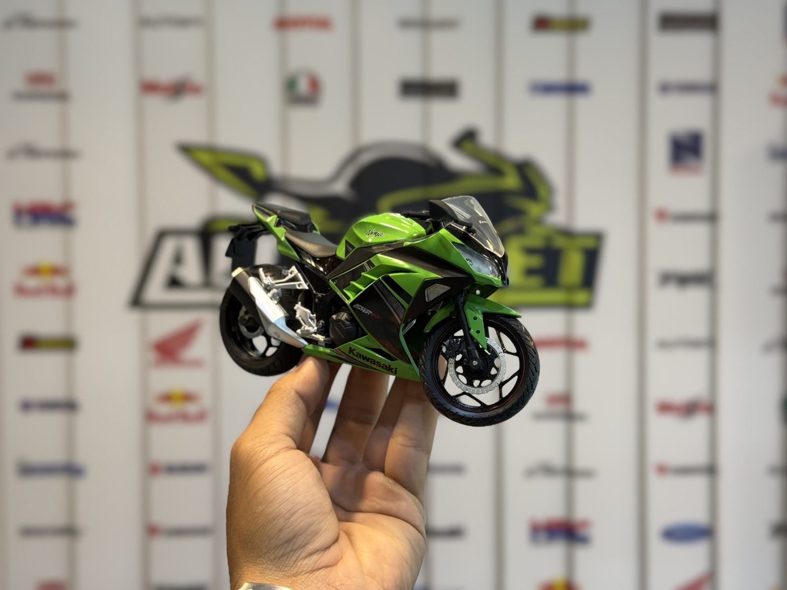کاوازاکی Ninja 250 — تصویر 1