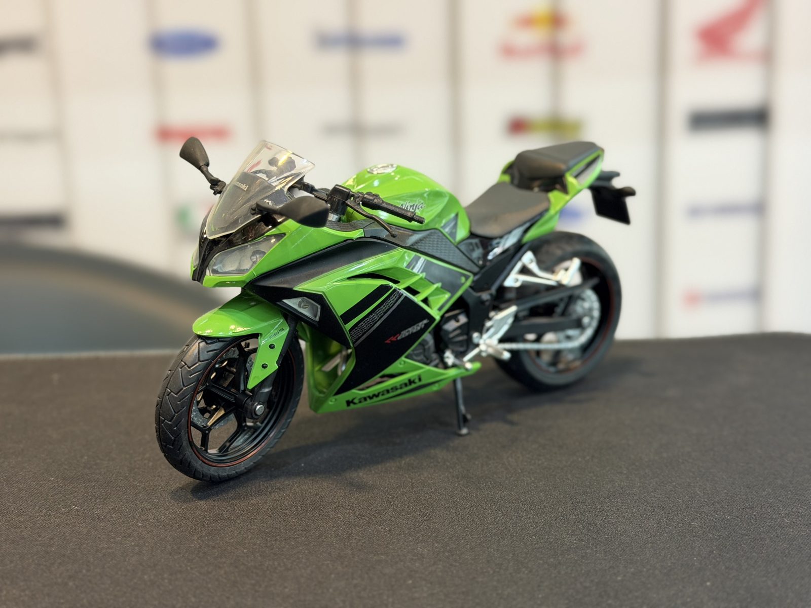 کاوازاکی Ninja 250 — تصویر 4