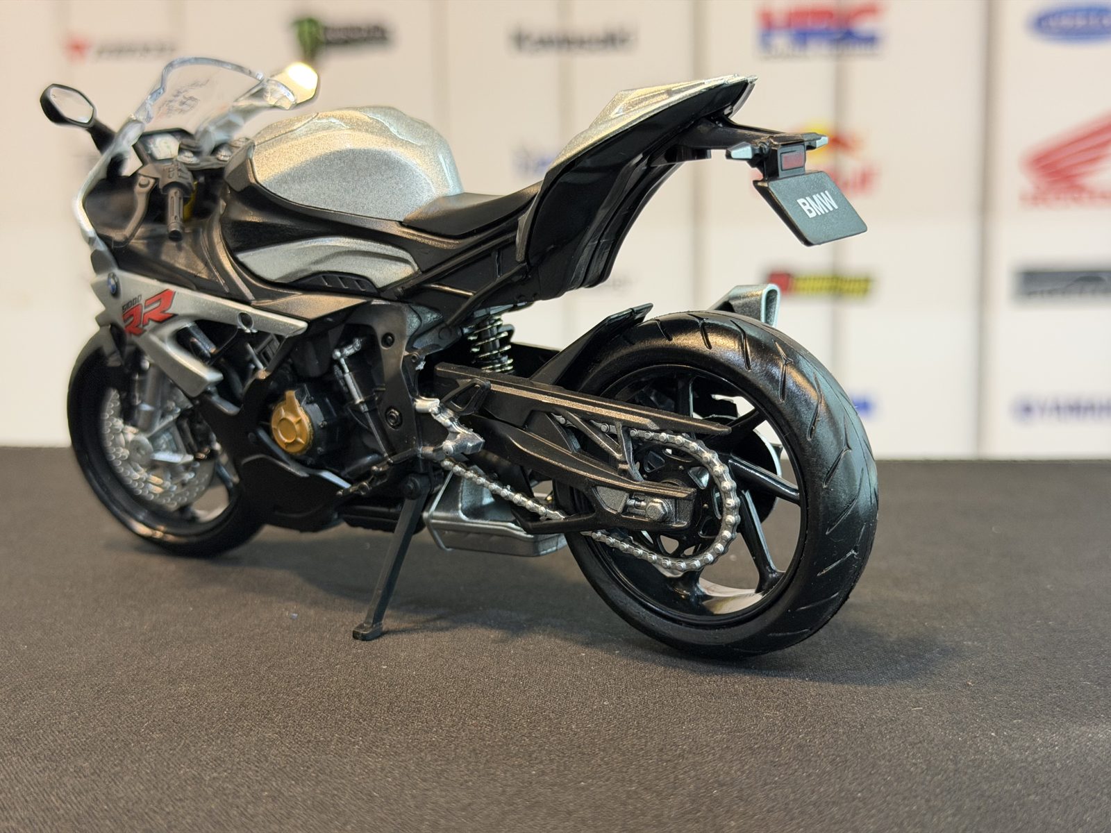  ماکت موتور بی ام و S1000RR 2020 — تصویر 12