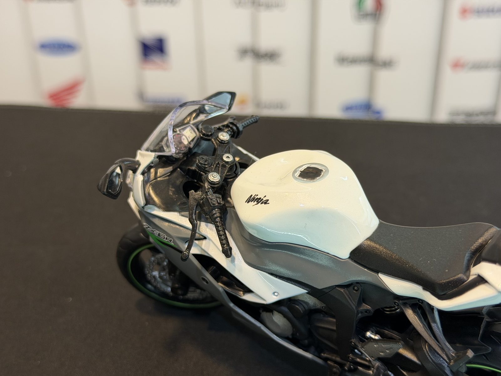 ماکت موتور کاوازاکی ZX6R — تصویر 6