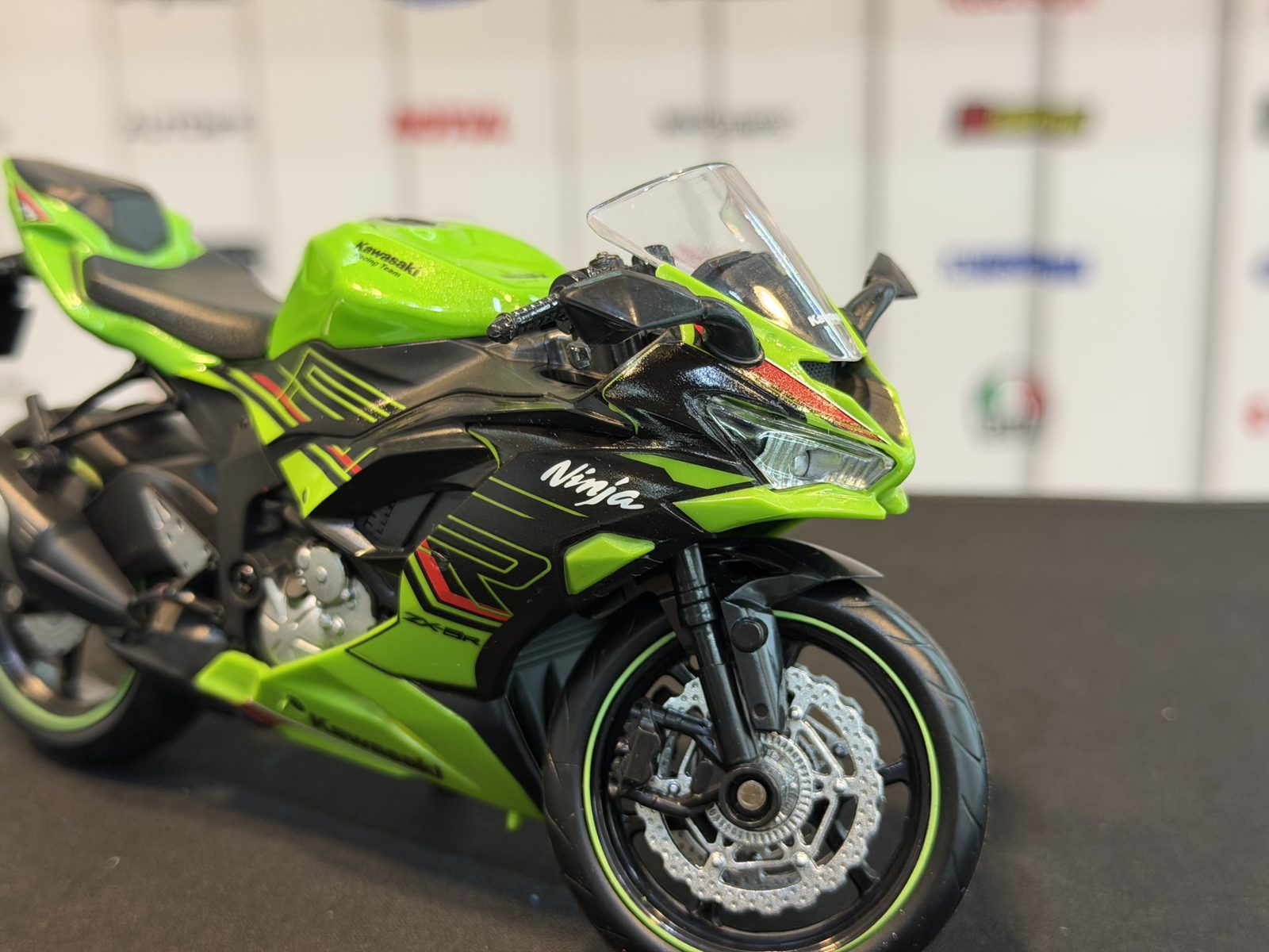 ماکت موتور کاوازاکی ZX6R — تصویر 6
