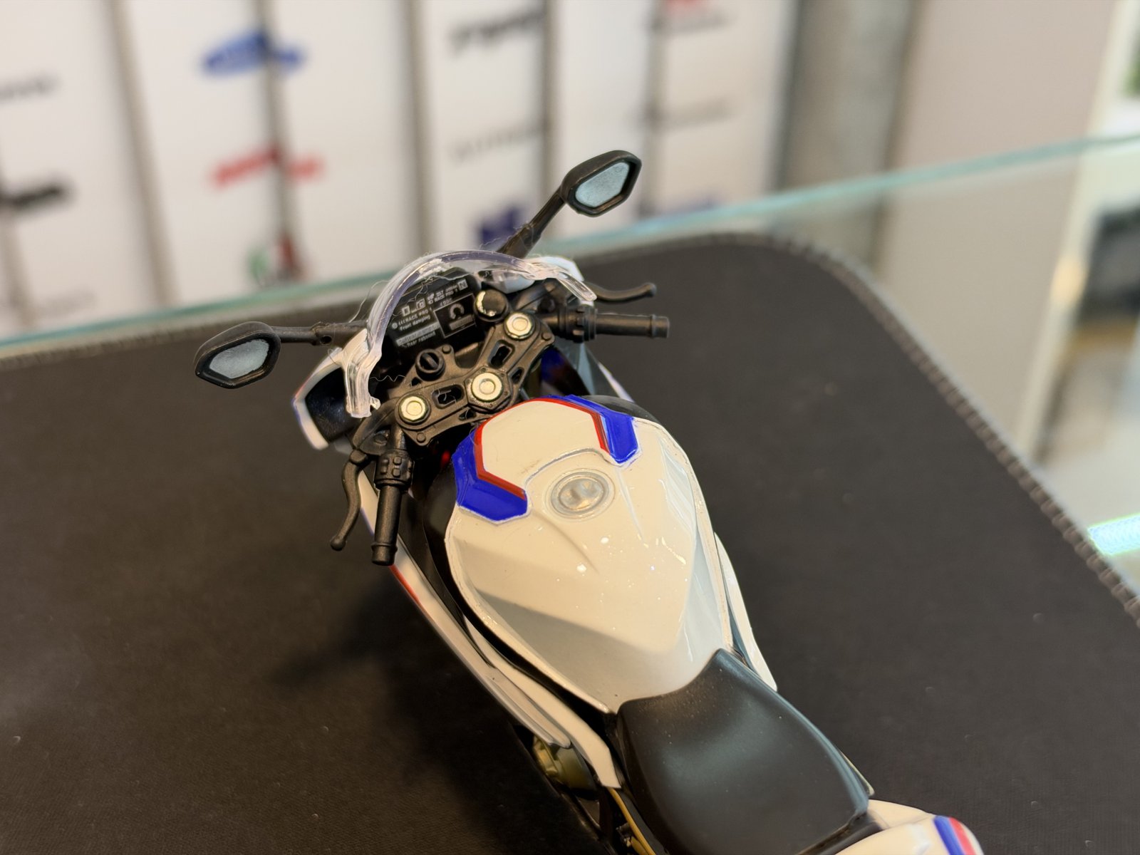 ماکت موتور بی ام و S1000RR — تصویر 6