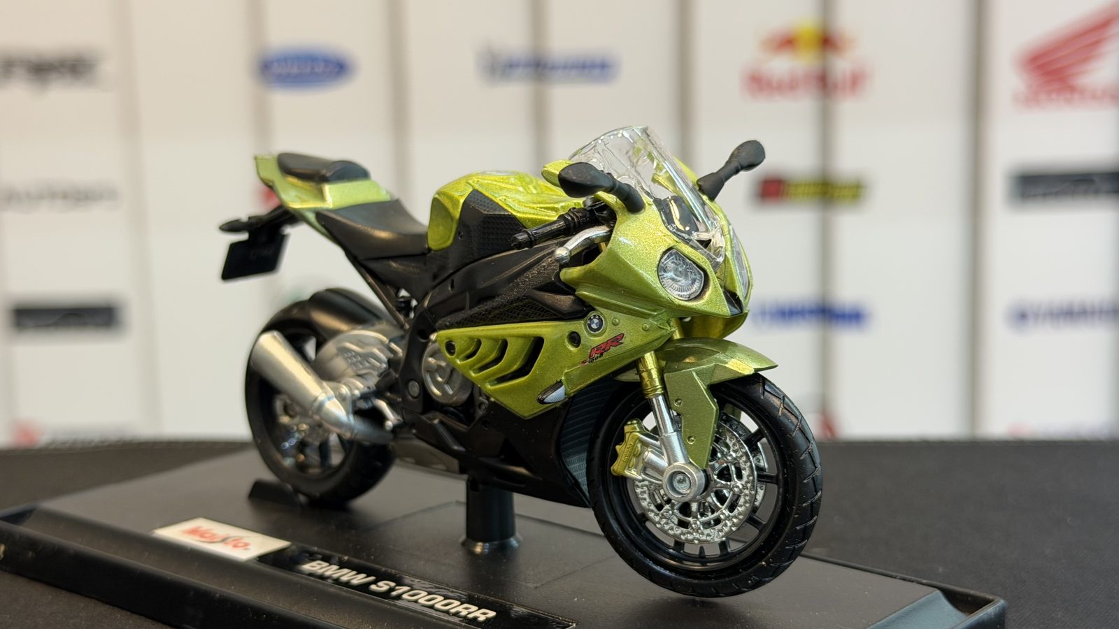 بی ام و S1000RR — تصویر 3