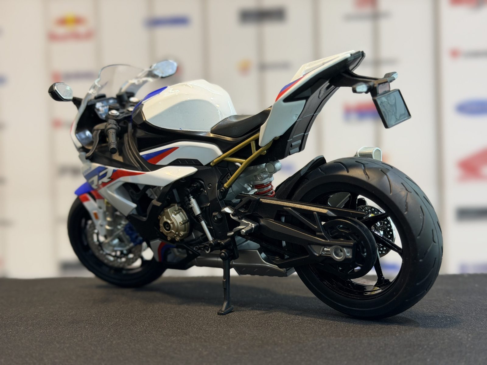بی ام و S1000RR — تصویر 5