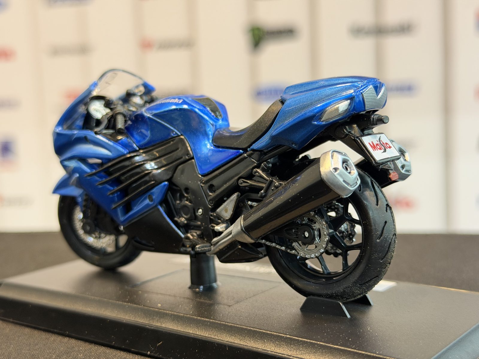 کاوازاکی ZX14R آبی — تصویر 4