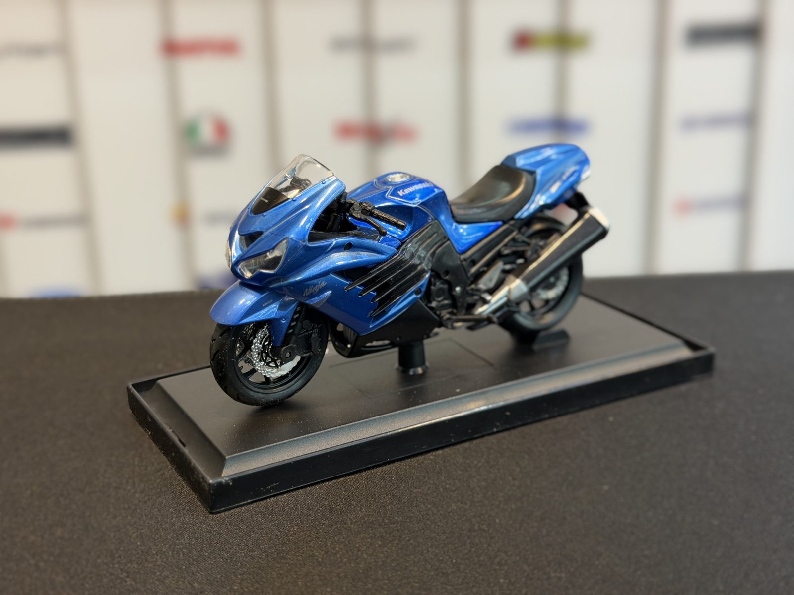 کاوازاکی ZX14R آبی — تصویر 2