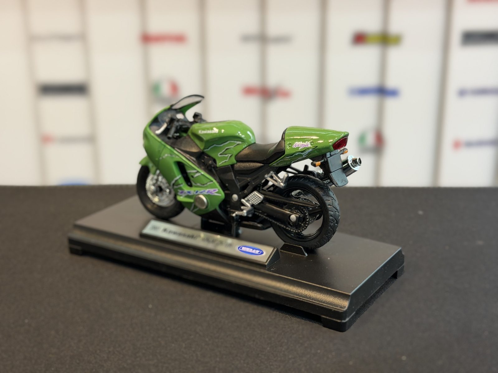 کاوازاکی ZX12R — تصویر 3